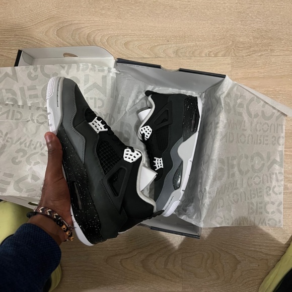 Jordan Rétro 4 Fear - Picture 2 of 3